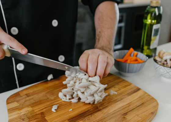 Bukov ostrigar v kuhinji